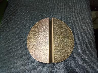 Round brass door handle hammer design Item Code AC045HM18 size wide 100 mm.